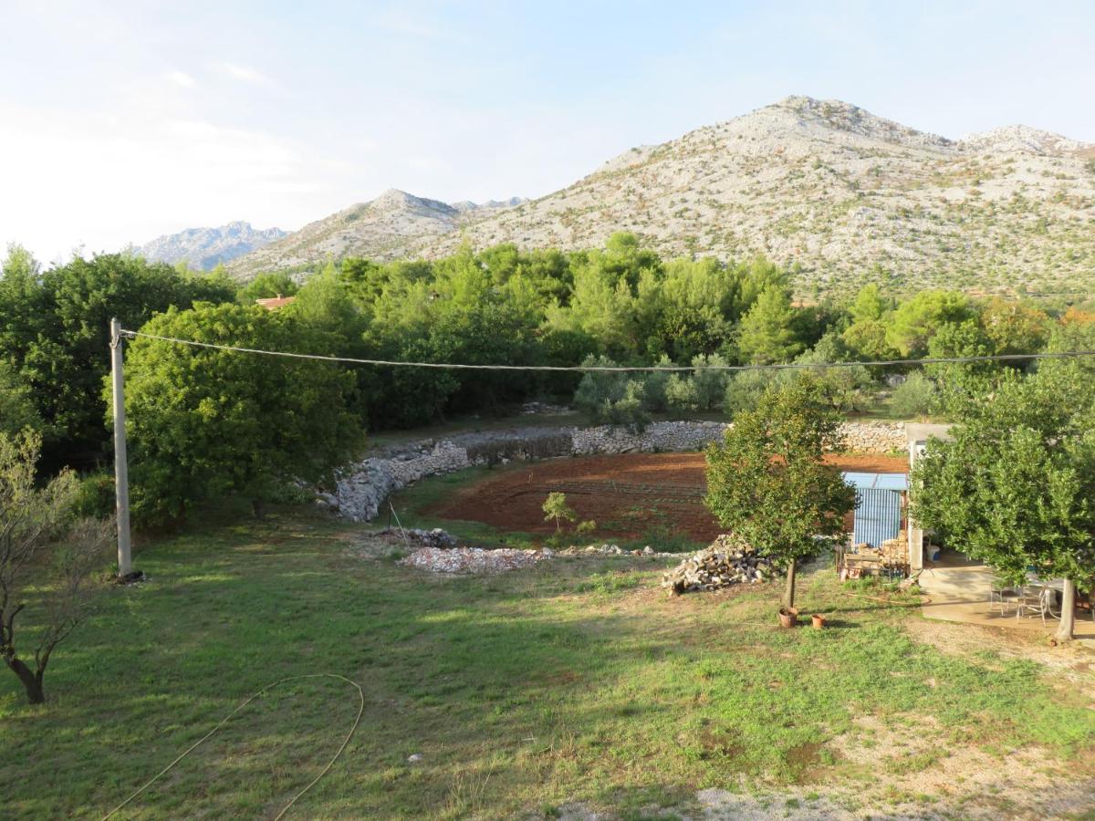 Apartmani Mm Starigrad Paklenica Exterior photo